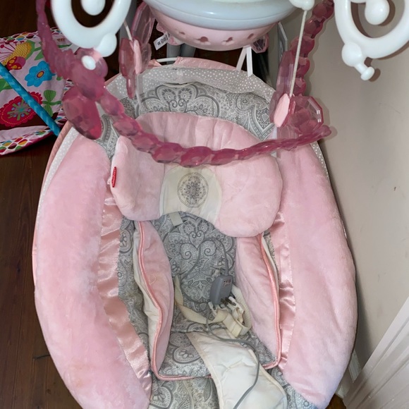 Baby swing - Picture 3 of 3